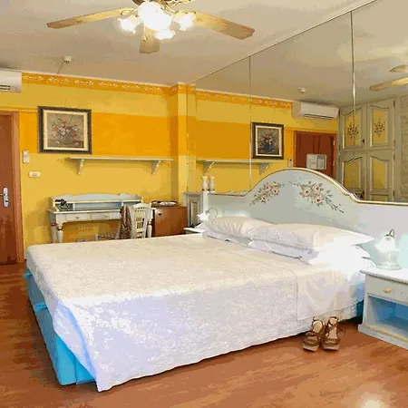 Milton Boutique - Adults Only 4* לידו די ג'סולו
